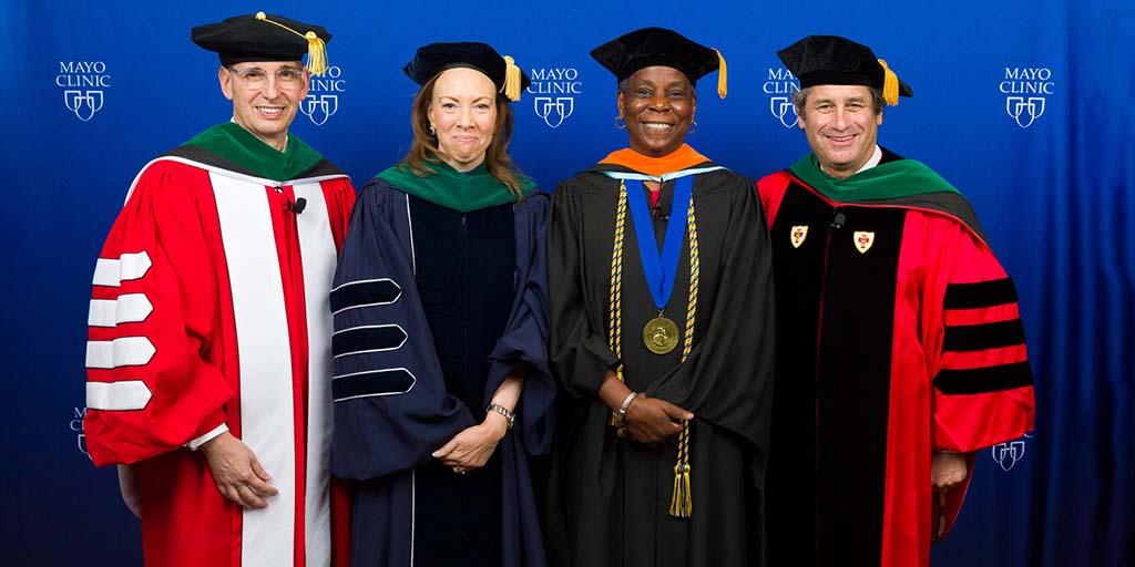 Ursula Burns, 2022 honorary degree recipient, pictured with Mayo Clinic leaders
