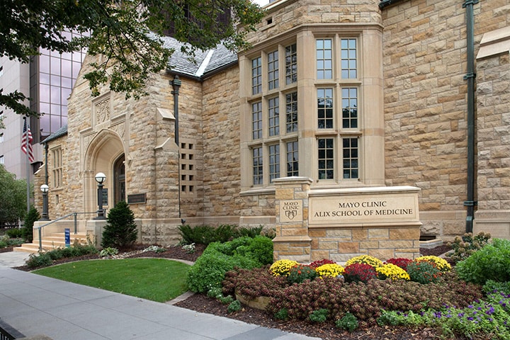 Mayo Clinic Alix School of Medicine building on the Rochester campus
