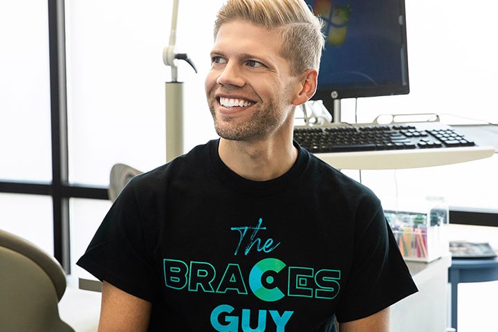 Orthodontist goes from no phone calls to 1.7 million followers