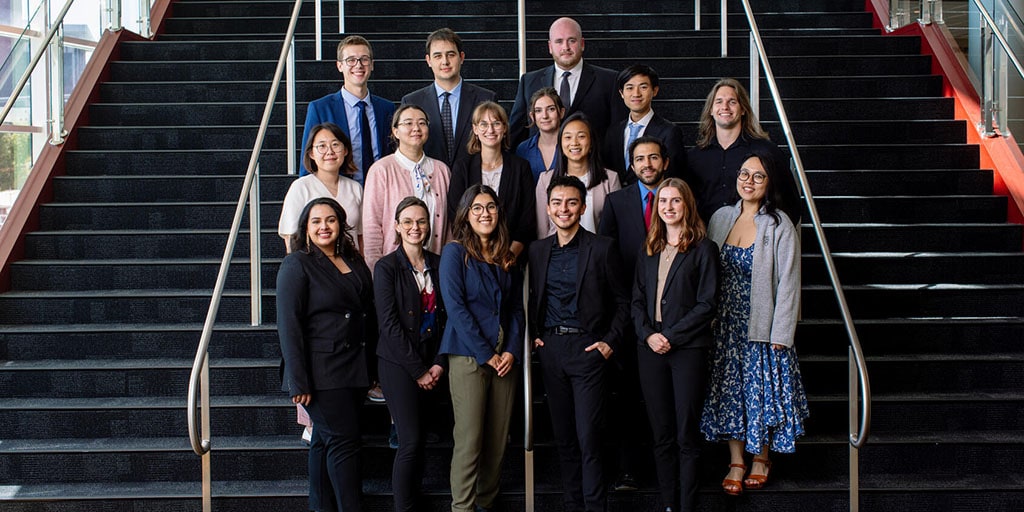Predoctoral student researchers in Mayo Clinic Graduate School of Biomedical Sciences gather for a group photo during the 2023 Research Symposium.