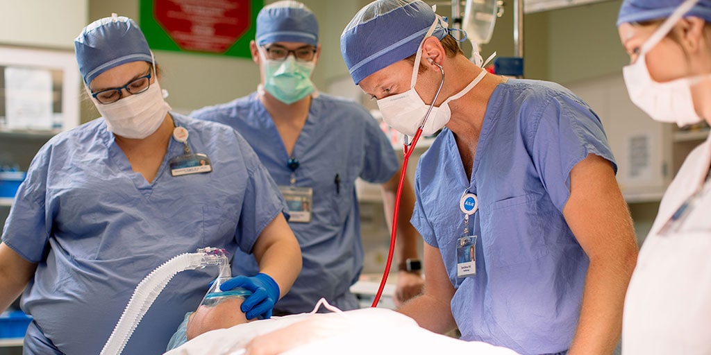 Nurse Anesthetist Explore Health Care Careers Mayo Clinic College Of Medicine Science