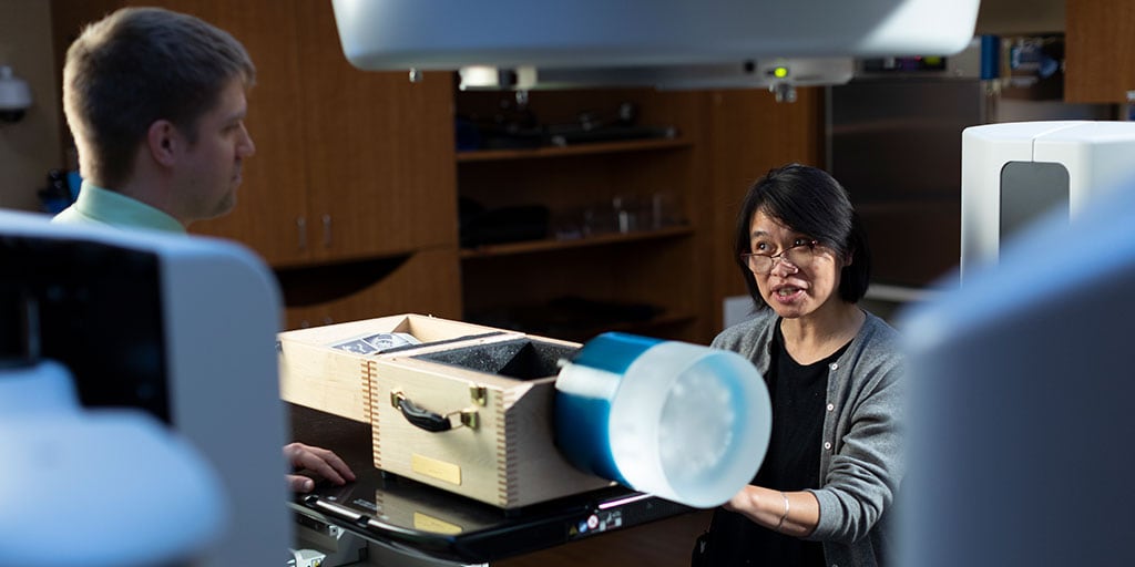 Medical Physics resident works with a faculty member at Mayo Clinic in Phoenix, Arizona.