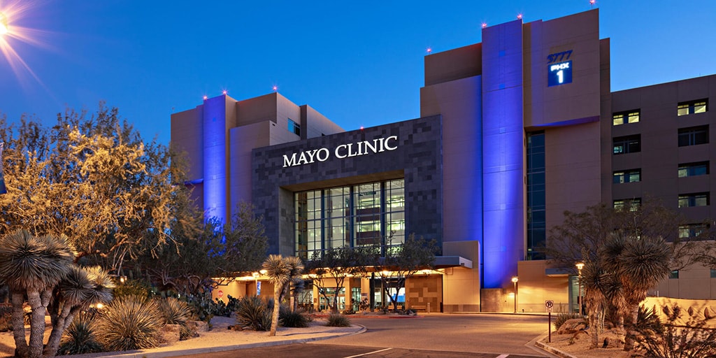exterior of Mayo Clinic hospital in Arizona in the evening