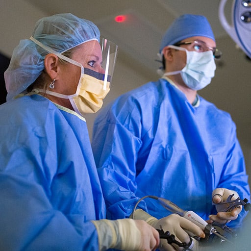 A Mayo Clinic surgical first assistant in the OR