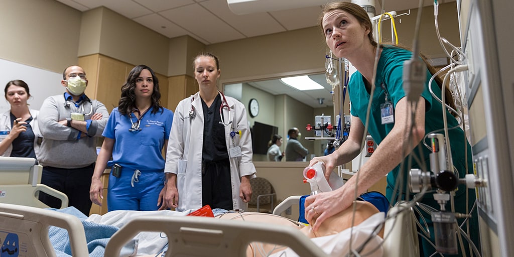 Internal Medicine residents practice their skills in the lab.