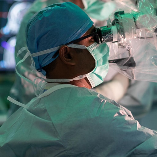 Neurosurgery fellows using surgical navigation system in the operating room