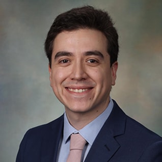 Headshot of Maximiliano Diaz Menindez, M.D.