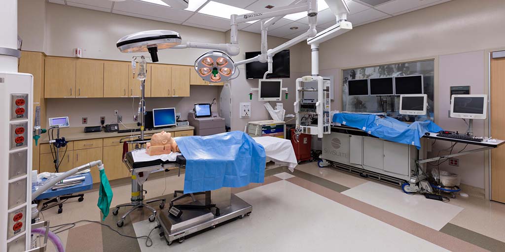Operating room suite in the Simulation Center
