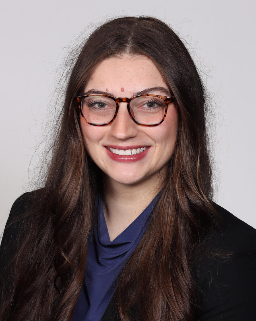 Headshot of Sarah Ouellette, M.D.